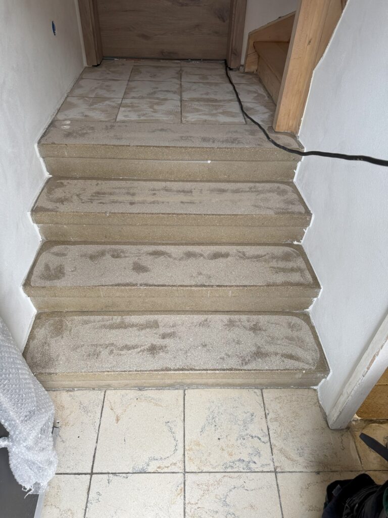 Steintreppe mit Vinyl verkleiden
